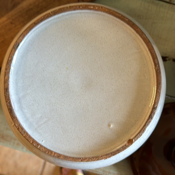 1970’s vintage pot with top looks like a honey pot - Picture 4 of 4